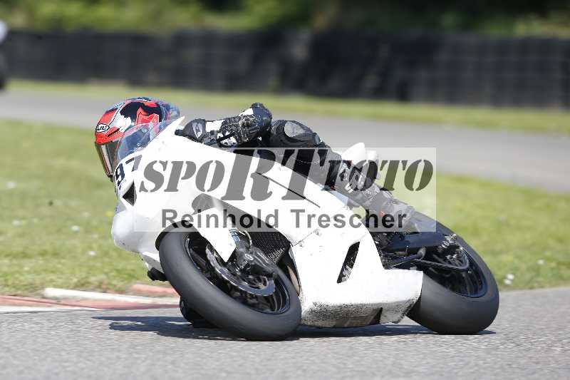 /44 09.08.2025 Plüss Moto Sport ADR/Freies Fahren/297